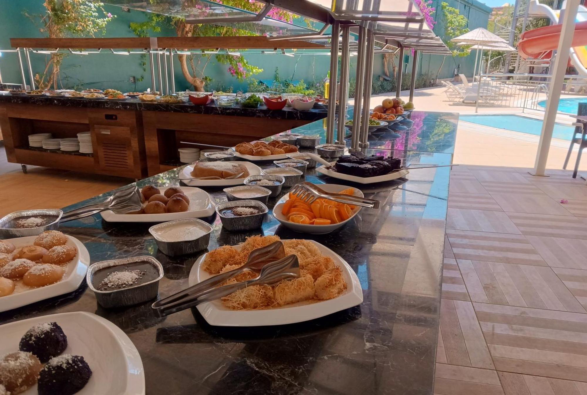 Uk Hotel Kiris 안탈리아 외부 사진