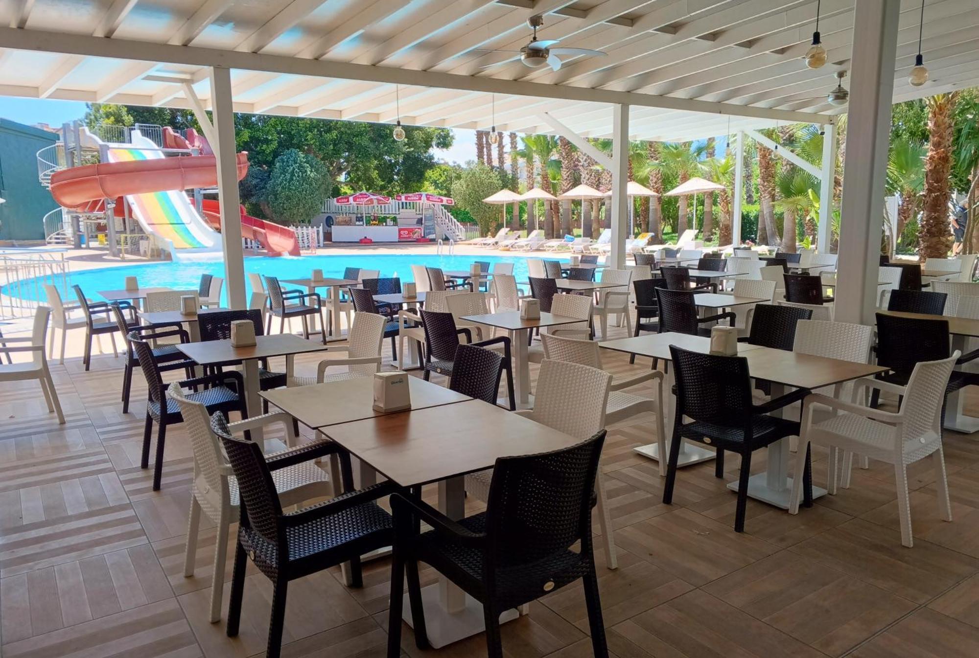 Uk Hotel Kiris 안탈리아 외부 사진
