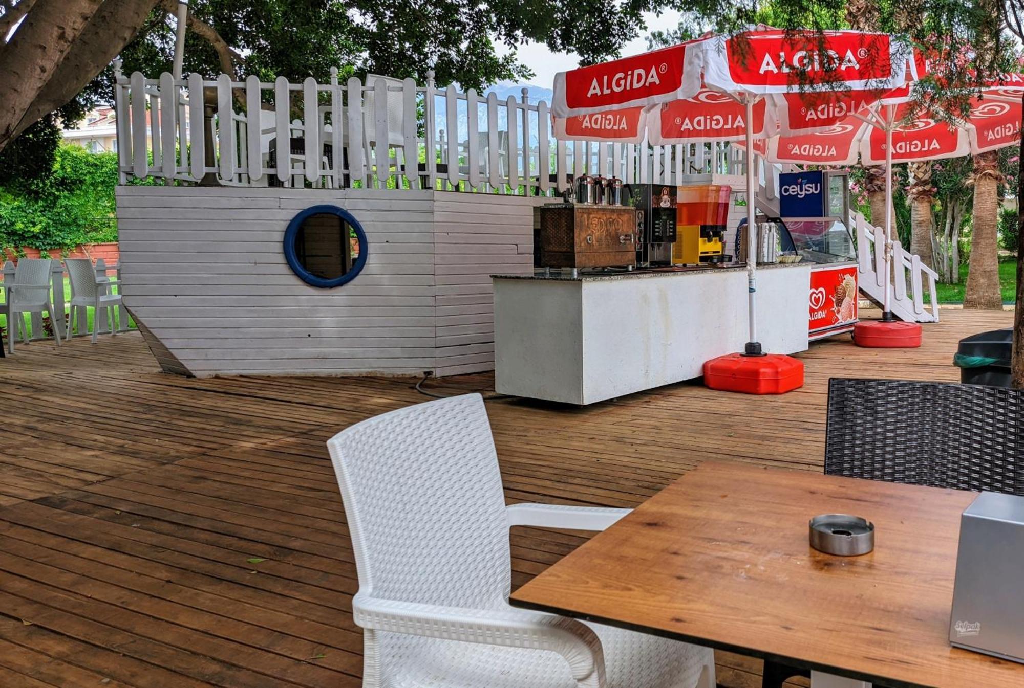 Uk Hotel Kiris 안탈리아 외부 사진