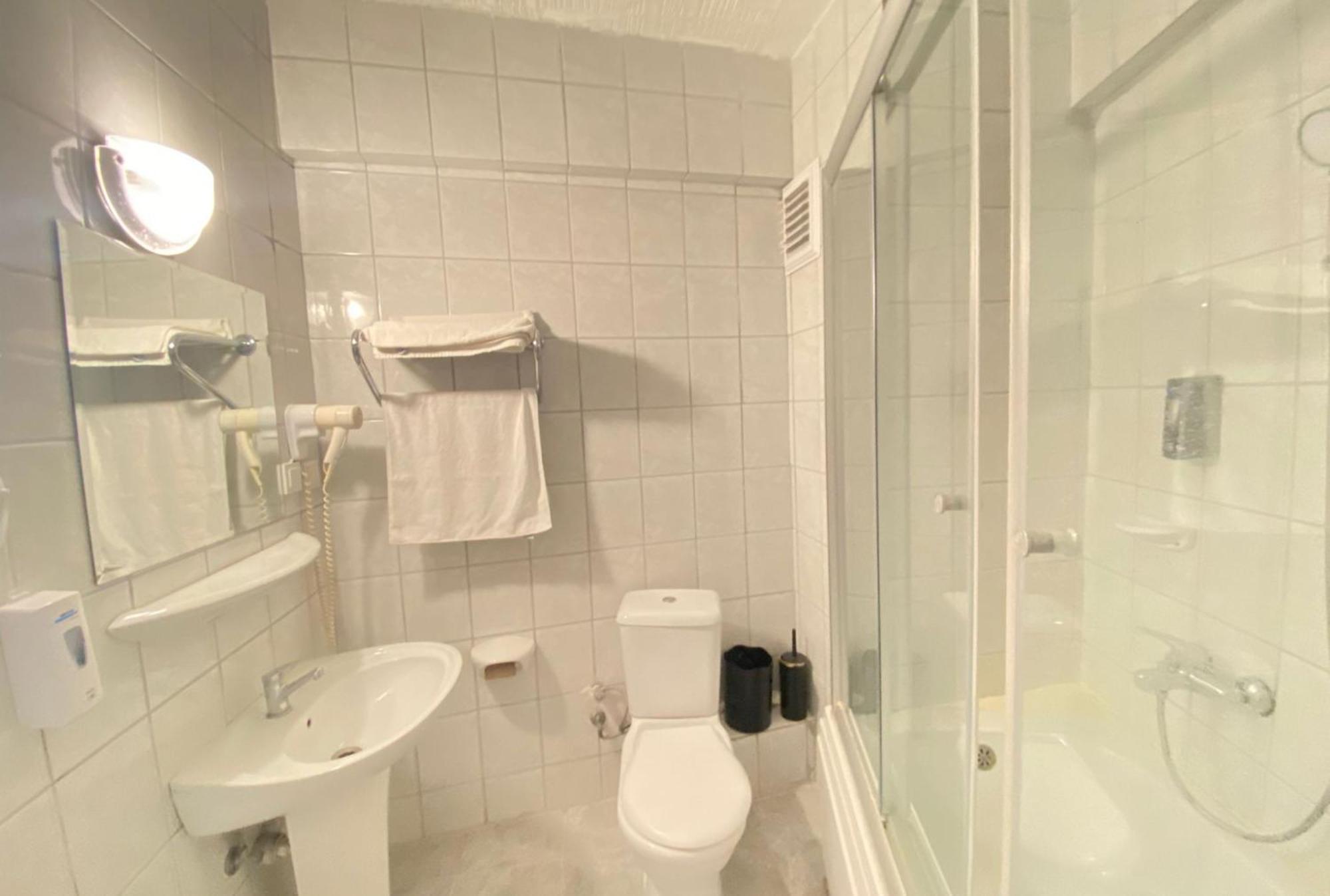 Uk Hotel Kiris 안탈리아 객실 사진